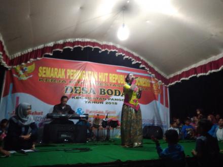 lomba menyanyi antar RT